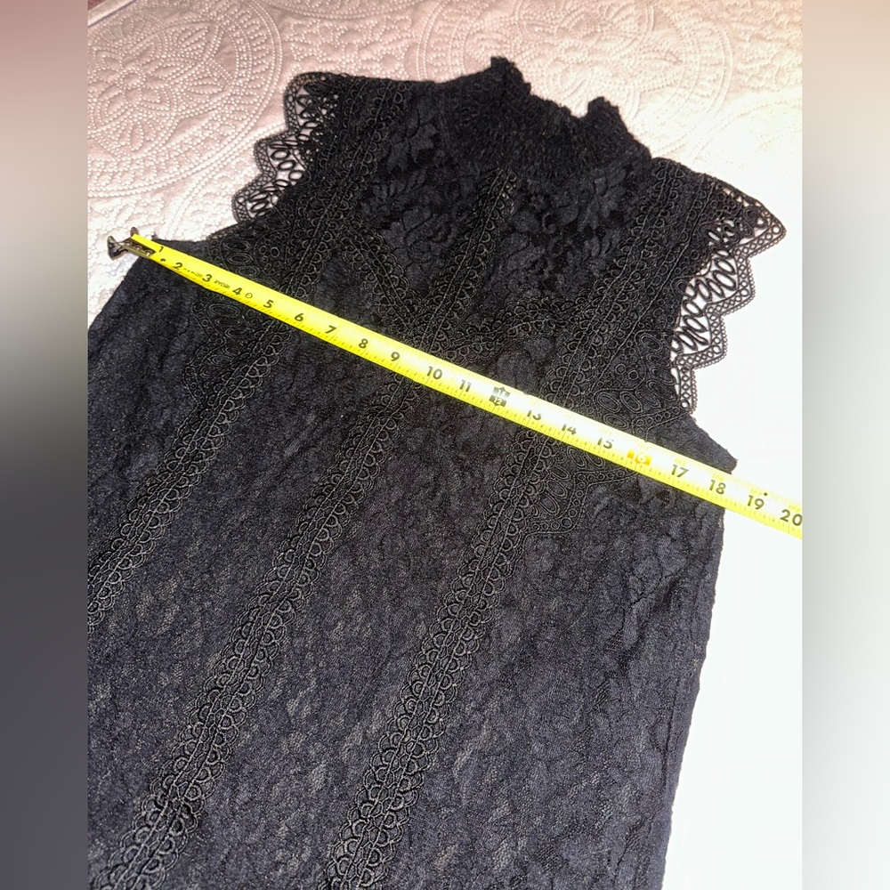 🔴Cable & Gauge Black Ruffled Lace Blouse Size XL - Picture 9 of 12